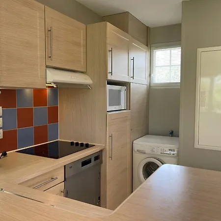 Holiday House Yourhosthelper * Port-en-Bessin-Huppain